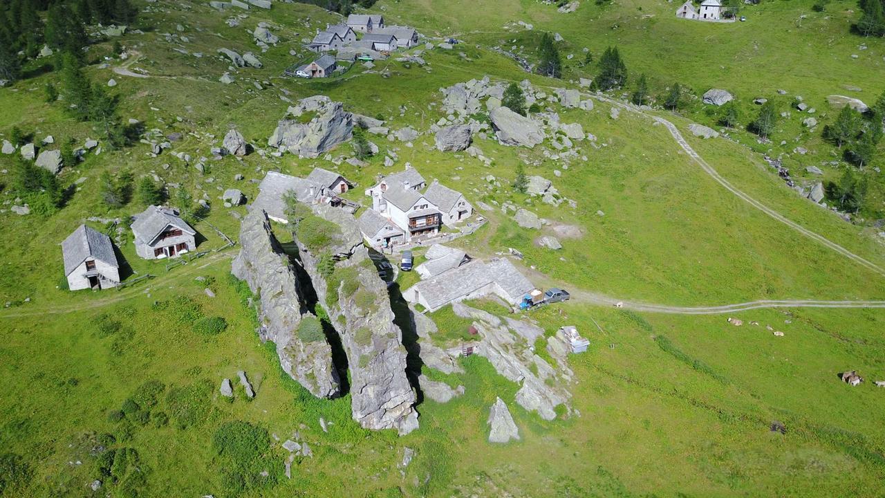 Voglia Di Veglia Hotel Varzo Buitenkant foto